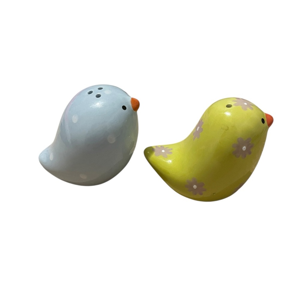 Colorful Ceramic Baby Chicks Salt and Pepper Shakers - Picture 2 of 5